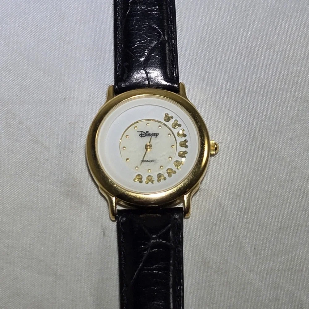 Disney Time Works Watch w/Mickey Faces Turn as the Seconds Hand Resort 30mm